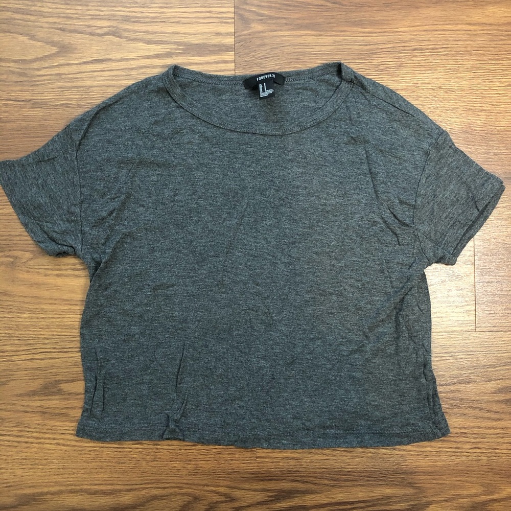 FOREVER21 cropped tee
